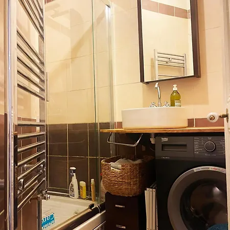 Flat In Montmartre/abbesses París