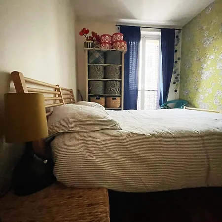 Flat In Montmartre/abbesses * Párizs