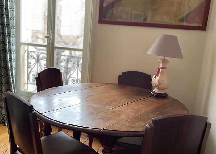 Lejlighed Flat In Montmartre/abbesses Paris
